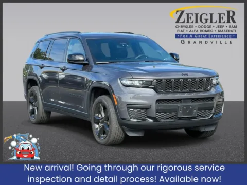 Gray 2023 Jeep Grand Cherokee L Altitude for sale in Grandville, MI