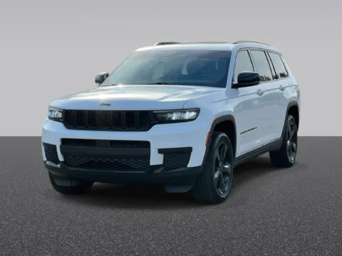 Photos of 2023 Jeep Grand Cherokee L Altitude for sale in Grandville, MI at Zeigler Chrysler Dodge Jeep Ram of Grandville