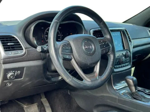 More photos of 2018 Jeep Grand Cherokee Laredo at Zeigler Chrysler Dodge Jeep Ram of Grandville, MI