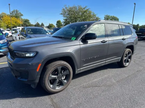 More photos of 2023 Jeep Grand Cherokee L Altitude X at Zeigler Chrysler Dodge Jeep Ram of Grandville, MI