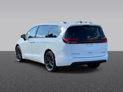 Another view of 2025 Chrysler Pacifica Limited for sale in Grandville, MI at Zeigler Chrysler Dodge Jeep Ram of Grandville