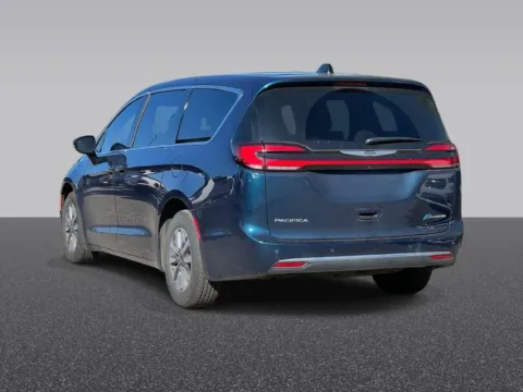 Another view of 2025 Chrysler Pacifica Hybrid Select for sale in Grandville, MI at Zeigler Chrysler Dodge Jeep Ram of Grandville