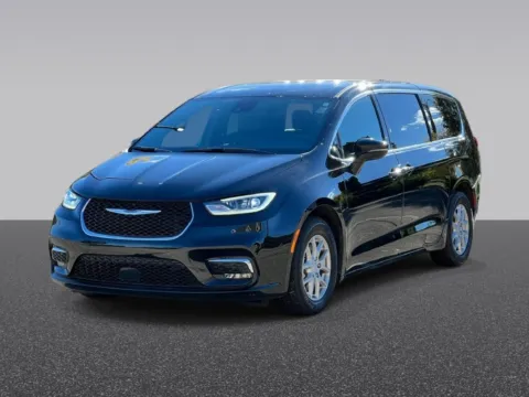 Photos of 2026 Chrysler Pacifica Select for sale in Grandville, MI at Zeigler Chrysler Dodge Jeep Ram of Grandville