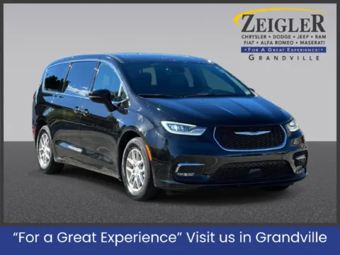 Black 2026 Chrysler Pacifica Select for sale in Grandville, MI