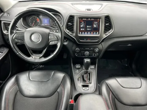 More photos of 2019 Jeep Cherokee Trailhawk at Zeigler Chrysler Dodge Jeep Ram of Grandville, MI