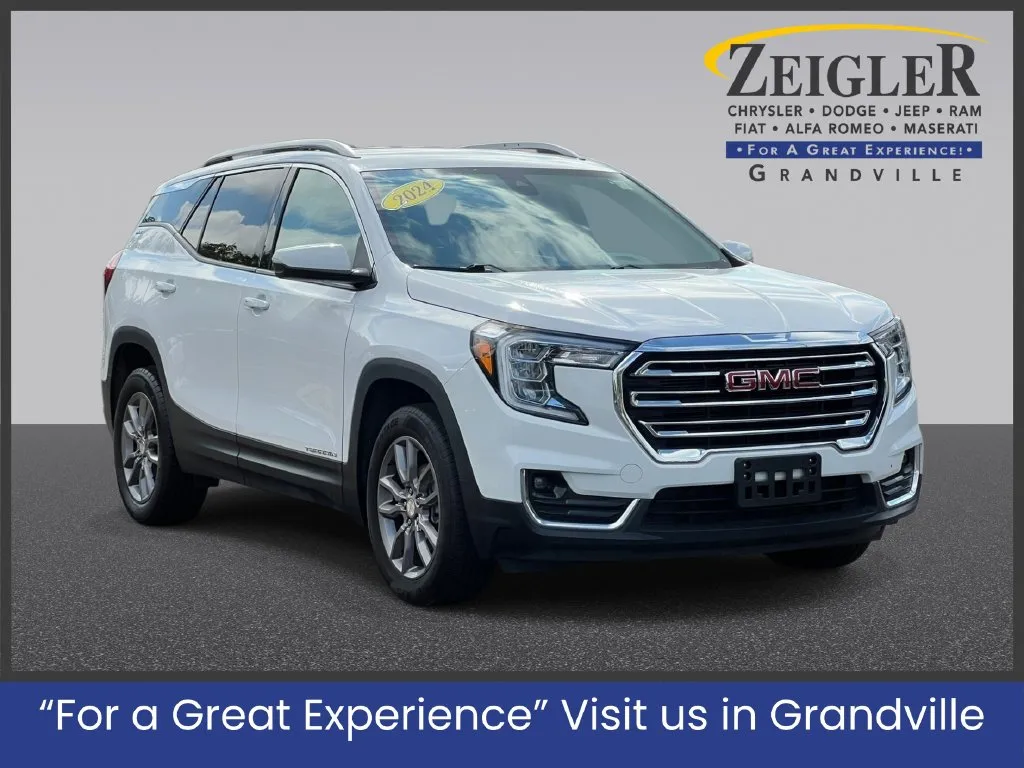 White 2024 GMC Terrain SLT for sale in Grandville, MI