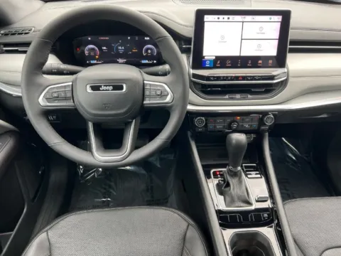 More photos of 2023 Jeep Compass Limited at Zeigler Chrysler Dodge Jeep Ram of Grandville, MI