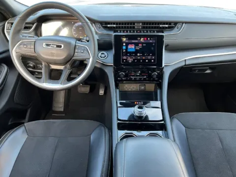 More photos of 2023 Jeep Grand Cherokee L Altitude at Zeigler Chrysler Dodge Jeep Ram of Grandville, MI