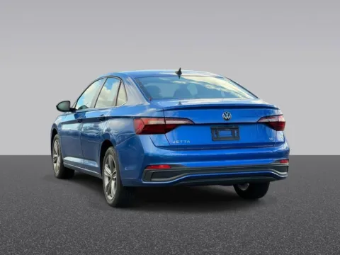 Another view of 2022 Volkswagen Jetta 1.5T SE for sale in Grandville, MI at Zeigler Chrysler Dodge Jeep Ram of Grandville