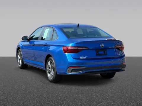 Another view of 2022 Volkswagen Jetta 1.5T SE for sale in Grandville, MI at Zeigler Chrysler Dodge Jeep Ram of Grandville