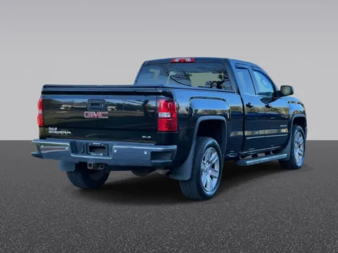 More photos of 2014 GMC Sierra 1500 SLE at Zeigler Chrysler Dodge Jeep Ram of Grandville, MI