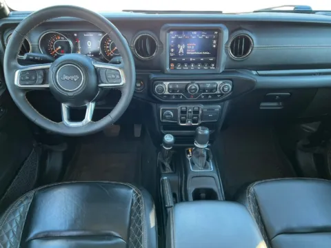 More photos of 2023 Jeep Gladiator Overland at Zeigler Chrysler Dodge Jeep Ram of Grandville, MI
