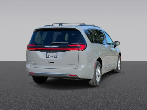 More photos of 2023 Chrysler Pacifica Limited at Zeigler Chrysler Dodge Jeep Ram of Grandville, MI