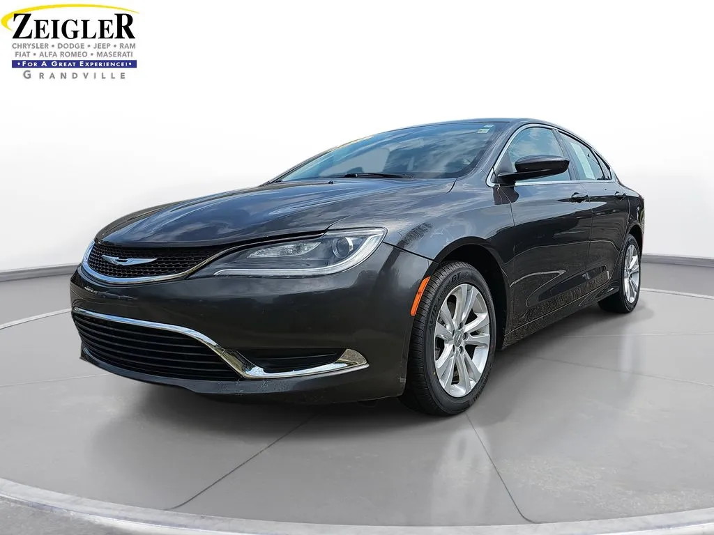 Gray 2015 Chrysler 200 Limited for sale in Grandville, MI