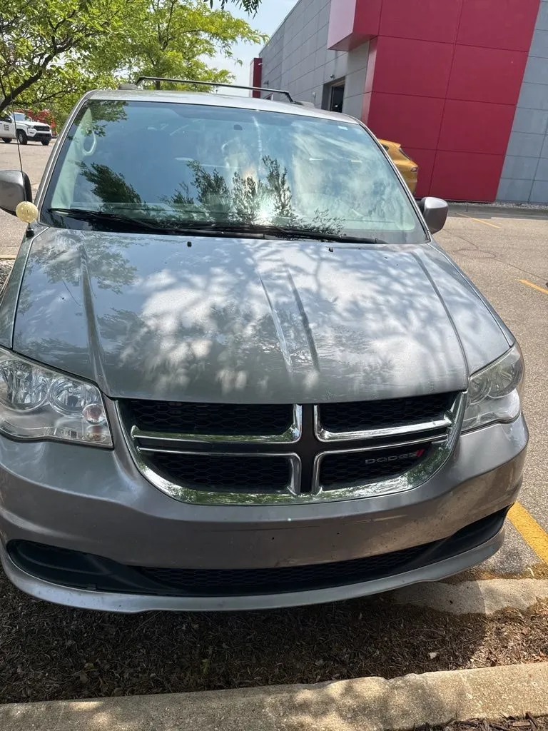 2014 Dodge Grand Caravan SXT for sale in Grandville, MI