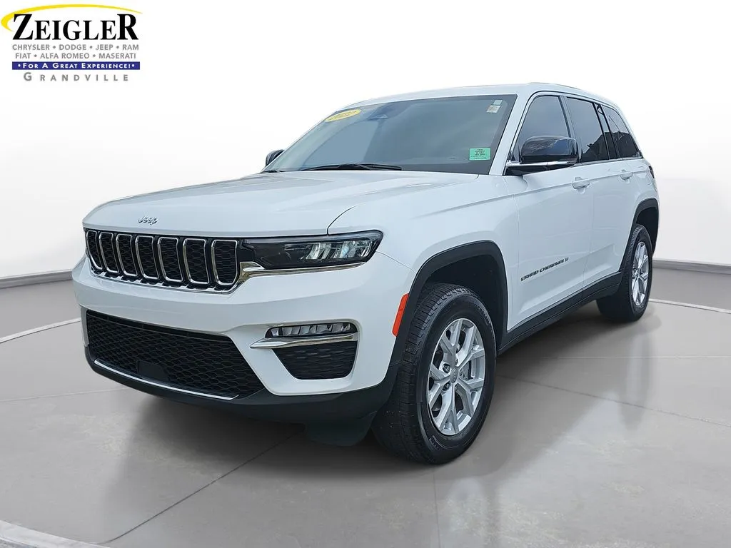 White 2022 Jeep Grand Cherokee Limited for sale in Grandville, MI