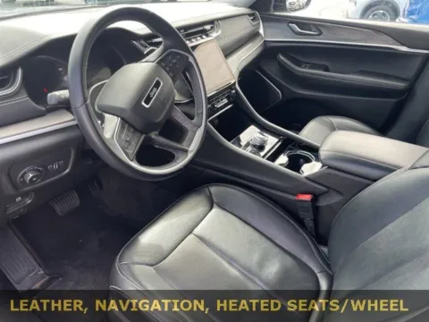 Another view of 2021 Jeep Grand Cherokee L Limited for sale in Grandville, MI at Zeigler Chrysler Dodge Jeep Ram of Grandville
