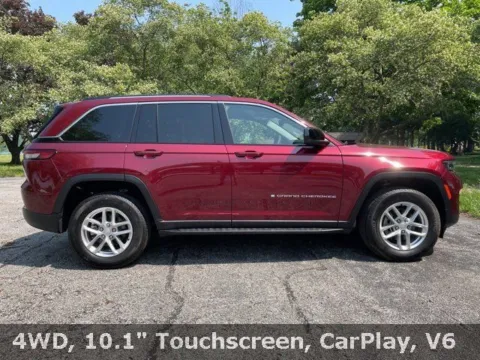 More photos of 2023 Jeep Grand Cherokee Laredo at Zeigler Chrysler Dodge Jeep Ram of Grandville, MI