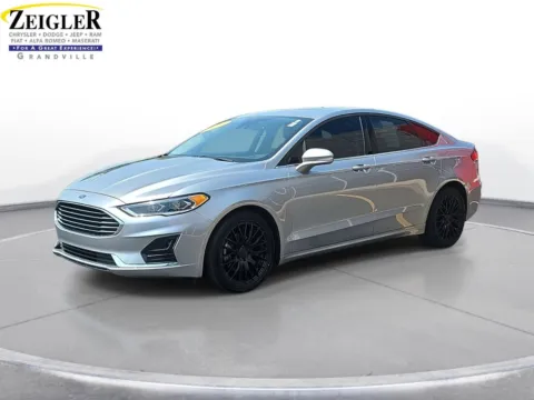 Silver 2020 Ford Fusion SEL for sale in Grandville, MI