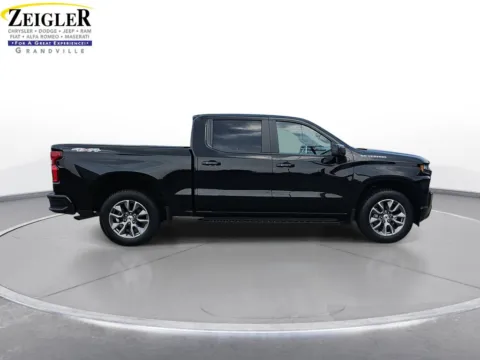 More photos of 2019 Chevrolet Silverado 1500 RST at Zeigler Chrysler Dodge Jeep Ram of Grandville, MI
