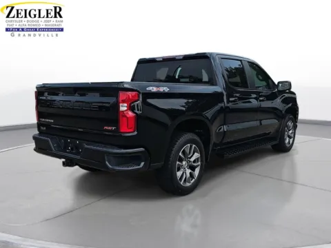 More photos of 2019 Chevrolet Silverado 1500 RST at Zeigler Chrysler Dodge Jeep Ram of Grandville, MI