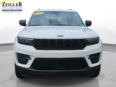 Photos of 2024 Jeep Grand Cherokee Altitude for sale in Grandville, MI at Zeigler Chrysler Dodge Jeep Ram of Grandville