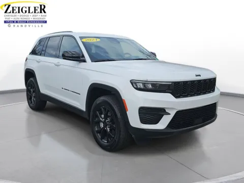 Another view of 2024 Jeep Grand Cherokee Altitude for sale in Grandville, MI at Zeigler Chrysler Dodge Jeep Ram of Grandville