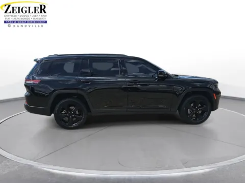 More photos of 2023 Jeep Grand Cherokee L Altitude at Zeigler Chrysler Dodge Jeep Ram of Grandville, MI