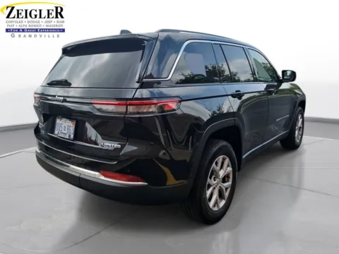 More photos of 2022 Jeep Grand Cherokee Limited at Zeigler Chrysler Dodge Jeep Ram of Grandville, MI