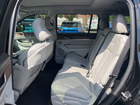 Another view of 2021 Jeep Grand Cherokee L Summit for sale in Grandville, MI at Zeigler Chrysler Dodge Jeep Ram of Grandville