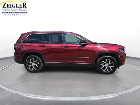 More photos of 2023 Jeep Grand Cherokee Limited at Zeigler Chrysler Dodge Jeep Ram of Grandville, MI