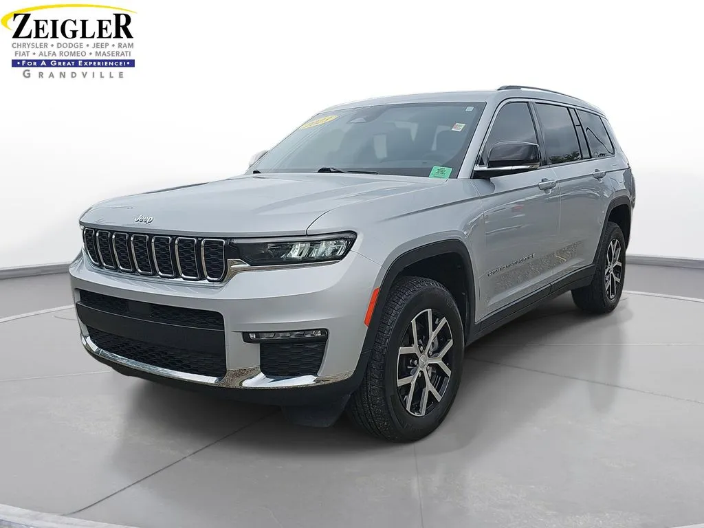 Silver 2023 Jeep Grand Cherokee L Limited for sale in Grandville, MI