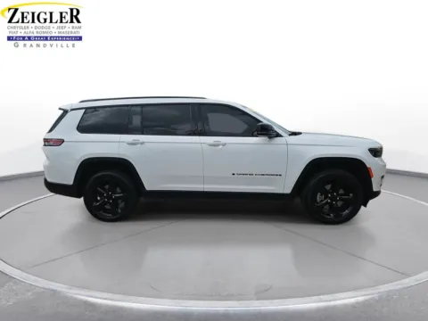 More photos of 2023 Jeep Grand Cherokee L Altitude at Zeigler Chrysler Dodge Jeep Ram of Grandville, MI