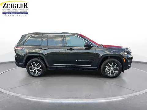 More photos of 2023 Jeep Grand Cherokee Limited at Zeigler Chrysler Dodge Jeep Ram of Grandville, MI