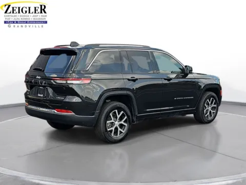 More photos of 2023 Jeep Grand Cherokee Limited at Zeigler Chrysler Dodge Jeep Ram of Grandville, MI