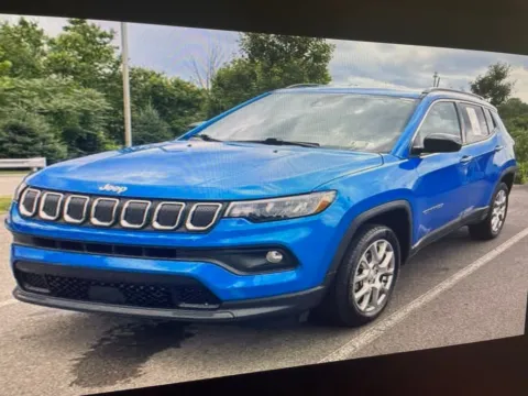 Blue 2022 Jeep Compass Limited for sale in Grandville, MI