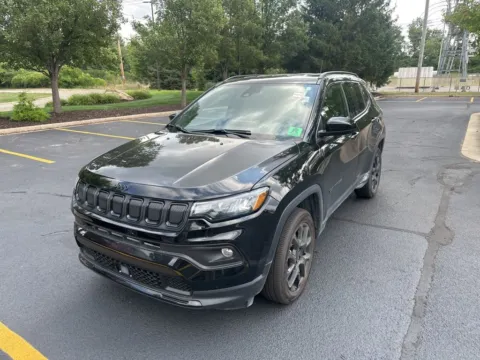 Black 2022 Jeep Compass Altitude for sale in Grandville, MI