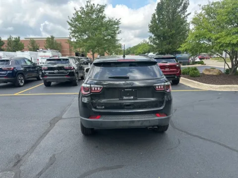More photos of 2022 Jeep Compass Altitude at Zeigler Chrysler Dodge Jeep Ram of Grandville, MI