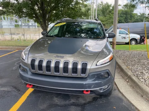 Brown 2016 Jeep Cherokee Trailhawk for sale in Grandville, MI