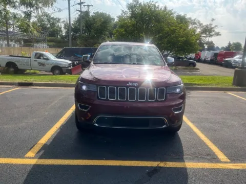 More photos of 2021 Jeep Grand Cherokee Limited at Zeigler Chrysler Dodge Jeep Ram of Grandville, MI
