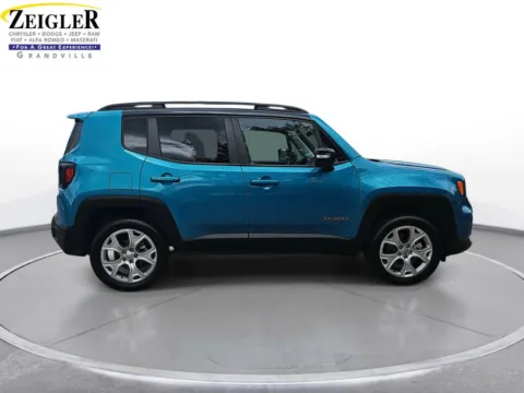 More photos of 2022 Jeep Renegade Limited at Zeigler Chrysler Dodge Jeep Ram of Grandville, MI