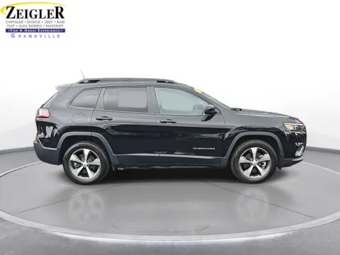 More photos of 2022 Jeep Cherokee Limited at Zeigler Chrysler Dodge Jeep Ram of Grandville, MI
