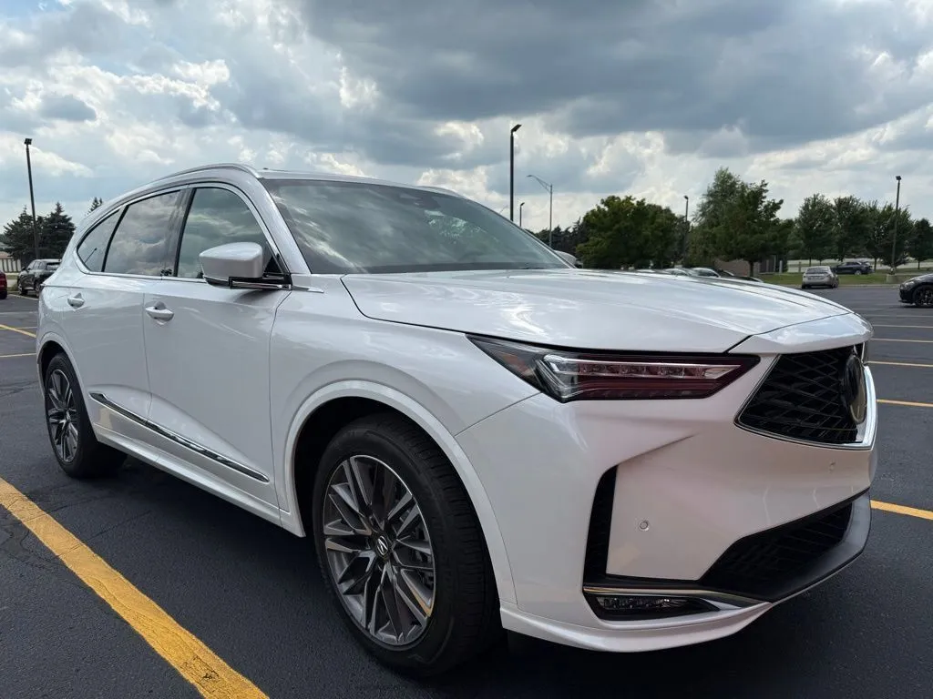 White 2025 Acura MDX Advance Package for sale in Grandville, MI