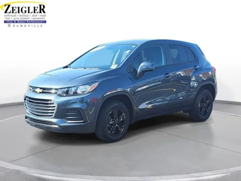 Gray 2022 Chevrolet Trax LS for sale in Grandville, MI