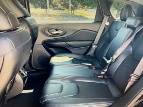 More photos of 2022 Jeep Cherokee Trailhawk at Zeigler Chrysler Dodge Jeep Ram of Grandville, MI