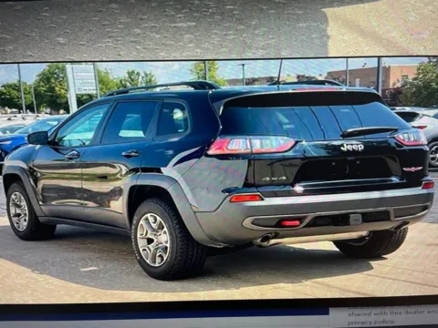 Black 2022 Jeep Cherokee Trailhawk for sale in Grandville, MI