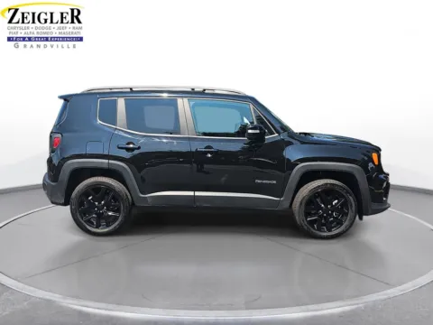 More photos of 2022 Jeep Renegade Altitude at Zeigler Chrysler Dodge Jeep Ram of Grandville, MI