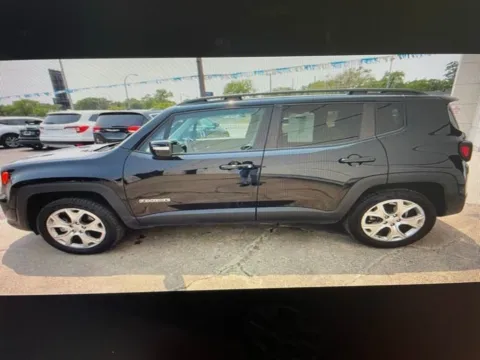 More photos of 2022 Jeep Renegade Limited at Zeigler Chrysler Dodge Jeep Ram of Grandville, MI