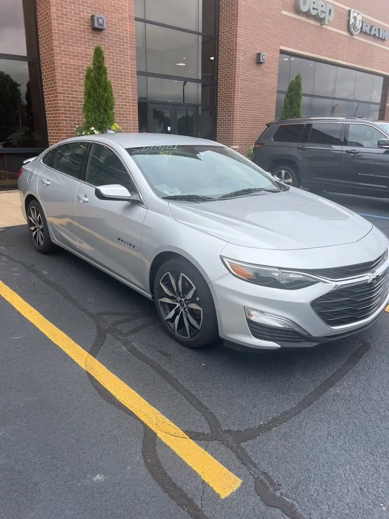 Silver 2021 Chevrolet Malibu RS for sale in Grandville, MI