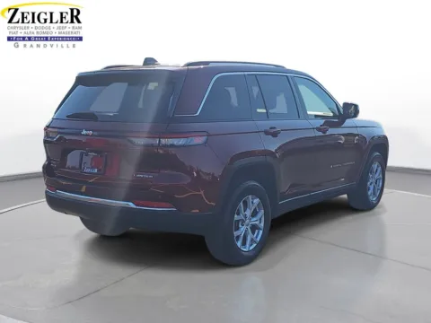 More photos of 2023 Jeep Grand Cherokee Limited at Zeigler Chrysler Dodge Jeep Ram of Grandville, MI